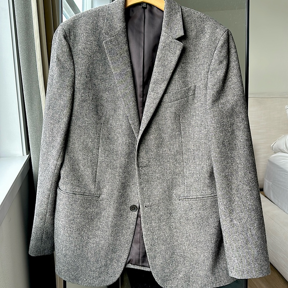 Great sports blazer, lightly used